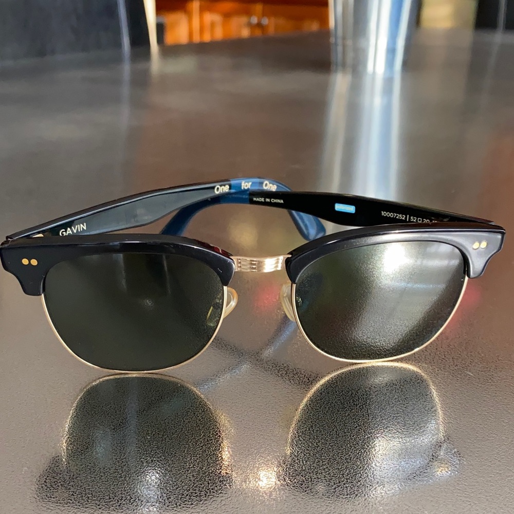 TOMS sunglasses